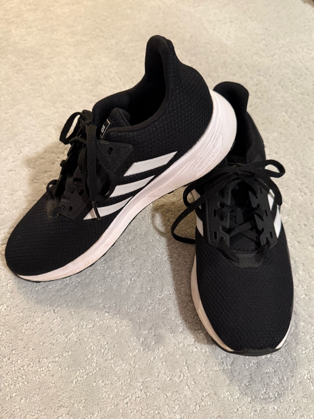 adidas Black and White Trainer Sneakers Men’s size 6 EUC
